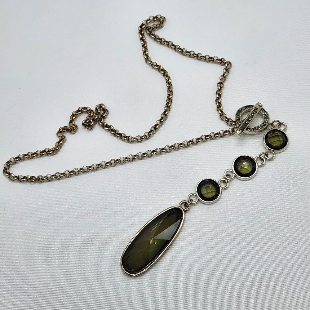 🔺️Silver Tone Chain & Green Beaded Drop Necklace - Picture 4 of 16